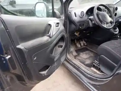 Veículo de Sucata peugeot partner tepee 1.6 bluehdi 100 do ano 2017 alimentado bh02