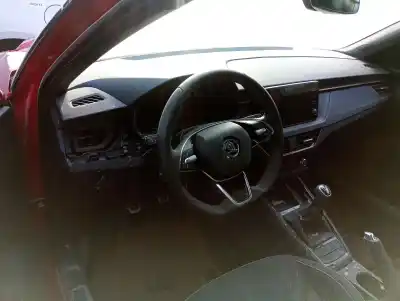 Veículo de Sucata skoda kamiq (nw4) 1.5 tsi do ano 2024 alimentado dxdb