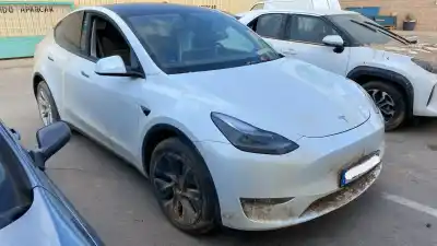 Scrapping Vehicle TESLA MODEL Y (5YJY) EV A LAS 4 RUEDAS of the year 2023 powered 3D3,4D1