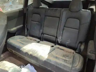 Sloopvoertuig tesla model y (5yjy) ev a las 4 ruedas van het jaar 2023 aangedreven 3d3,4d1