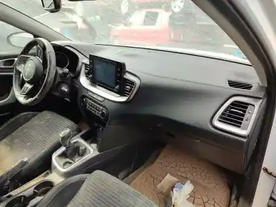 Scrapping Vehicle kia ceed (cd) 1.0 t-gdi of the year 2021 powered g3le