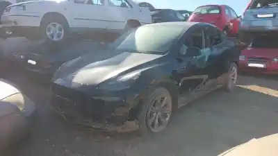 Scrapping Vehicle TESLA MODEL Y (5YJY) EV A LAS 4 RUEDAS of the year 2022 powered 3D3,4D7