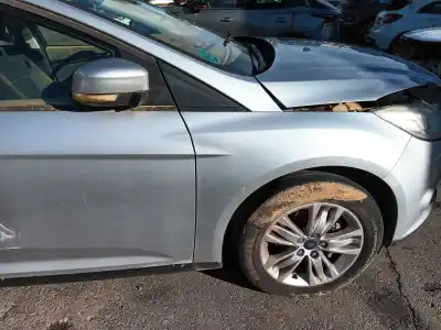 Veículo de Sucata ford focus iii 1.6 ti do ano 2012 alimentado pnda,pndd