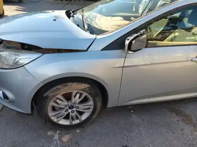 Veículo de Sucata ford focus iii 1.6 ti do ano 2012 alimentado pnda,pndd