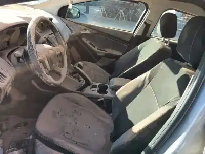 Veículo de Sucata ford focus iii 1.6 ti do ano 2012 alimentado pnda,pndd