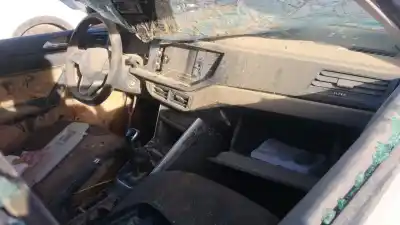 Veículo de Sucata volkswagen taigo (cs1) 1.0 tsi do ano 2023 alimentado dlaa