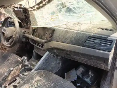 Veículo de Sucata volkswagen taigo (cs1) 1.0 tsi do ano 2023 alimentado dlaa