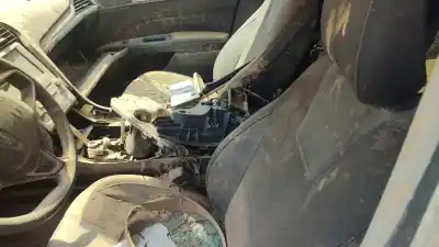 Vehicul casat ford mondeo v fastback (ce) 2.0 tdci al anului 2017 alimentat t7cn