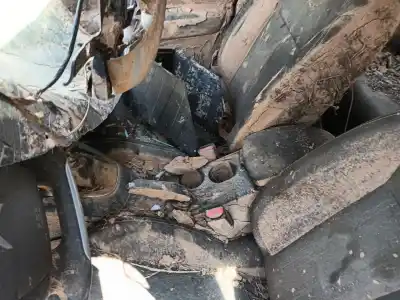 Veículo de Sucata citroen c4 ii (nc_) 1.6 hdi 115 do ano 2013 alimentado 9h05