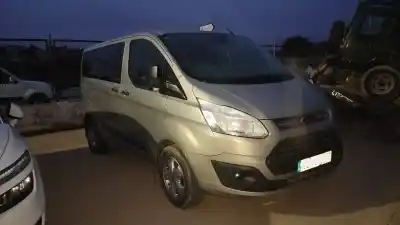 Veicolo di demolizione ford                                               transit custom v362 autobús (f3)                                                                                                                                                                                                                           2.0 ecoblue                                                                                                                                                                                                                                                dell'anno 2017 alimentato ymfs
