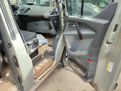 Veicolo di demolizione ford                                               transit custom v362 autobús (f3)                                                                                                                                                                                                                           2.0 ecoblue                                                                                                                                                                                                                                                dell'anno 2017 alimentato ymfs