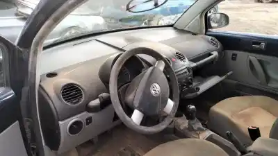 Veículo de Sucata volkswagen new beetle (9c1, 1c1) 1.6 do ano 2006 alimentado bfs