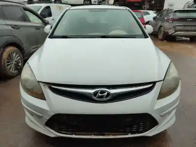 Scrapping Vehicle hyundai i30 (fd) 1.6 crdi of the year 2010 powered d4fb