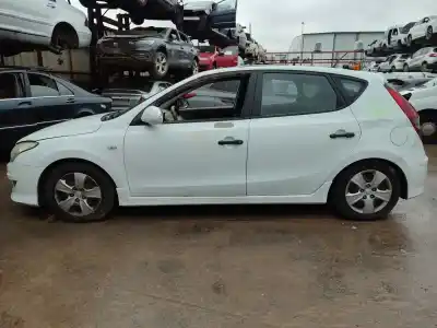 Scrapping Vehicle hyundai i30 (fd) 1.6 crdi of the year 2010 powered d4fb