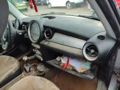 Здавання транспортного засобу mini mini (r56) one року 2007 потужний n12 b14 a