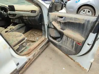 Veículo de Sucata ford kuga iii (dfk) 2.5 duratec plug-in-hybrid do ano 2021 alimentado bgda