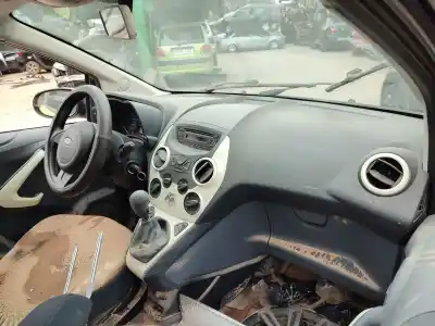 Vehicul casat ford ka (ru8) 1.2 al anului 2012 alimentat 169a4000