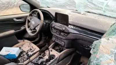 Veicolo di demolizione ford kuga iii (dfk) 2.5 duratec plug-in-hybrid dell'anno 2023 alimentato bgdc1fx