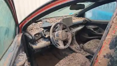 Sloopvoertuig toyota yaris (_p21_, _pa1_, _ph1_) 1.5 hybrid (mxph11) van het jaar 2023 aangedreven m15a-fxe