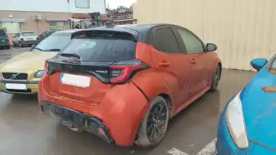 Sloopvoertuig toyota yaris (_p21_, _pa1_, _ph1_) 1.5 hybrid (mxph11) van het jaar 2023 aangedreven m15a-fxe