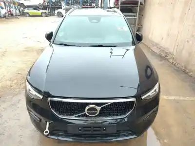 Veículo de Sucata volvo xc40 (536) b3 mild-hybrid do ano 2024 alimentado b420t4