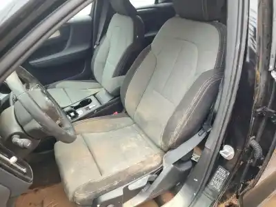 Veículo de Sucata volvo xc40 (536) b3 mild-hybrid do ano 2024 alimentado b420t4