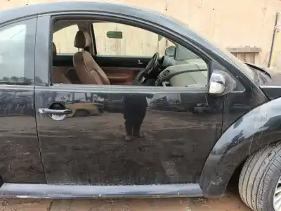 Veículo de Sucata volkswagen new beetle (9c1, 1c1) 2.0 do ano 2004 alimentado awu