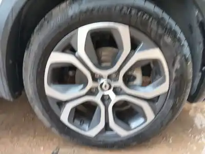 Scrapping Vehicle renault captur ii (hf_) tce 140 (hfn0) of the year 2022 powered h5he4