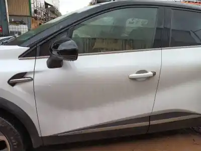 Scrapping Vehicle renault captur ii (hf_) tce 140 (hfn0) of the year 2022 powered h5he4