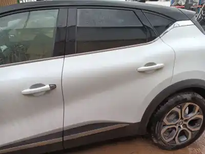 Scrapping Vehicle renault captur ii (hf_) tce 140 (hfn0) of the year 2022 powered h5he4