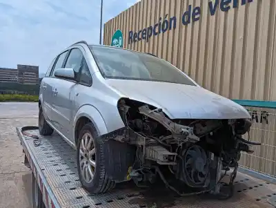 Veículo de Sucata OPEL ZAFIRA / ZAFIRA FAMILY B (A05) 1.9 CDTI (M75) do ano 2006 alimentado Z19DT