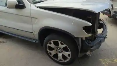 Veículo de Sucata bmw x5 (e53) 3.0 i do ano 2001 alimentado 306s3