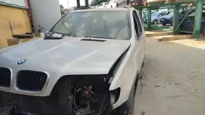 Veículo de Sucata bmw x5 (e53) 3.0 i do ano 2001 alimentado 306s3