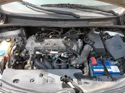 Veicolo di demolizione toyota verso (_r2_) 1.6 (zgr20_) dell'anno 2013 alimentato 1zr