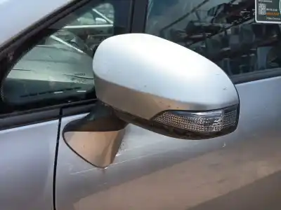 Veicolo di demolizione toyota verso (_r2_) 1.6 (zgr20_) dell'anno 2013 alimentato 1zr