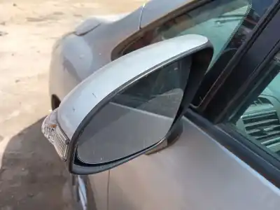 Veicolo di demolizione toyota verso (_r2_) 1.6 (zgr20_) dell'anno 2013 alimentato 1zr