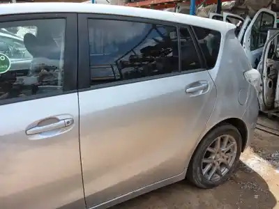 Veicolo di demolizione toyota verso (_r2_) 1.6 (zgr20_) dell'anno 2013 alimentato 1zr