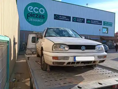 Véhicule à la ferraille VOLKSWAGEN                                         GOLF III (1H1)                                                                                                                                                                                                                                             1.6                                                                                                                                                                                                                                                        de l'année 1996 alimenté AFT
