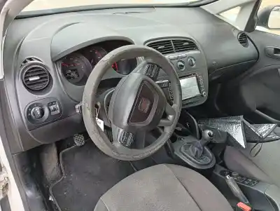 Scrapping Vehicle seat altea (5p1) 1.6 tdi of the year 2013 powered cay