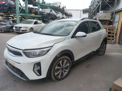 Здавання транспортного засобу kia stonic (yb) 1.2 cvvt року 2022 потужний g4lf