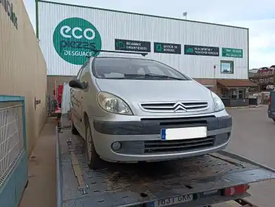 Hurda Aracı CITROEN XSARA PICASSO (N68)  Yılın 2004 güçlü 9HY