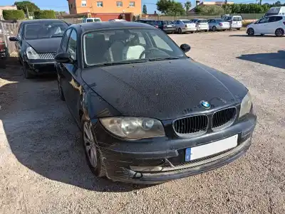 Véhicule à la ferraille BMW 1 (E87)  de l'année 2007 alimenté N47D20A