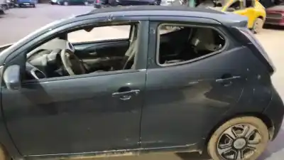 Veículo de Sucata toyota aygo (_b4_) 1.0 (kgb40) do ano 2016 alimentado 1krfe