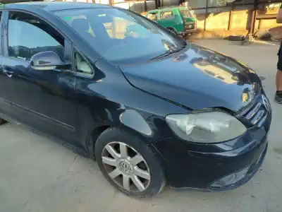 Veículo de Sucata volkswagen golf plus v (5m1, 521) 2.0 tdi do ano 2005 alimentado bmm