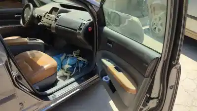 Здавання транспортного засобу toyota prius liftback (_w2_) 1.5 hybrid (nhw20_) року 2015 потужний 1nzfxe