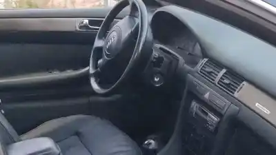 Здавання транспортного засобу audi a6 c5 (4b2) 2.4 quattro року 1998 потужний aga