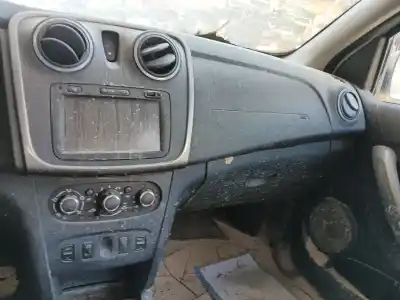 Здавання транспортного засобу dacia sandero ii 1.5 dci року 2014 потужний k9k612