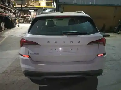 Veículo de Sucata skoda kamiq (nw4) 1.0 tsi do ano 2024 alimentado dlac