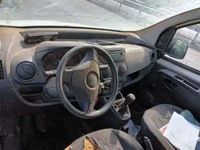 Veicolo di demolizione citroen nemo monospace 1.4 hdi dell'anno 2010 alimentato 8hs