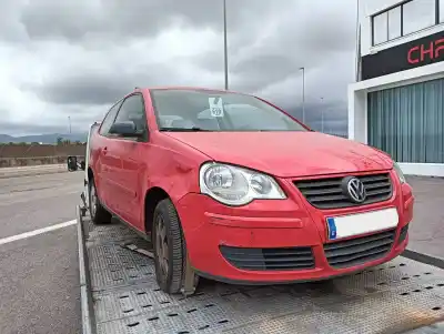 Hurda Aracı VOLKSWAGEN POLO (9N_, 9A_)  Yılın 2005 güçlü BKY